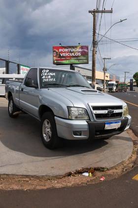 CHEVROLET S10 2.8 COLINA 4X4 CD 12V TURBO ELECTRONIC INTERCOOLER DIESEL 4P MANUAL CHEVROLET S10 2.8 COLINA 4X4 CD 12V TURBO ELECTRONIC INTERCOOLER DIESEL 4P MANUAL
